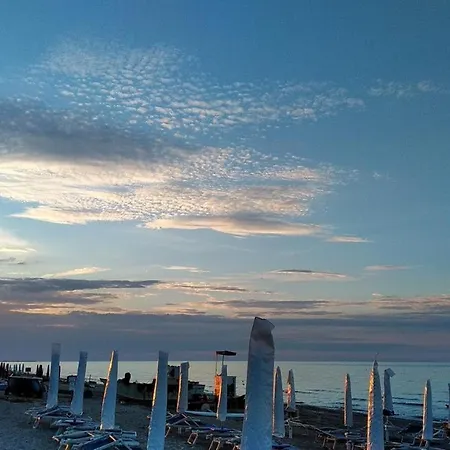 A In Lungomare Da Vinci Appartamento